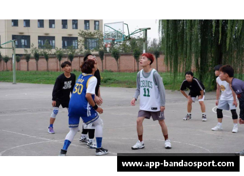 李行：篮球场上的青春旋律