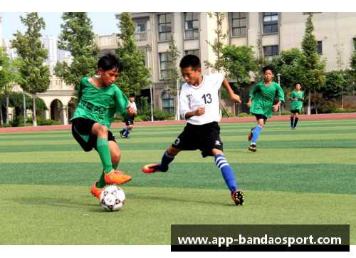 阮君：从校园足球到职业赛场的成长与突破