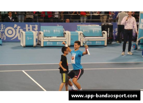 球场动乱!小球员联手袭击裁判事件曝光! 球场动乱!小球员联手袭击裁判事件曝光!